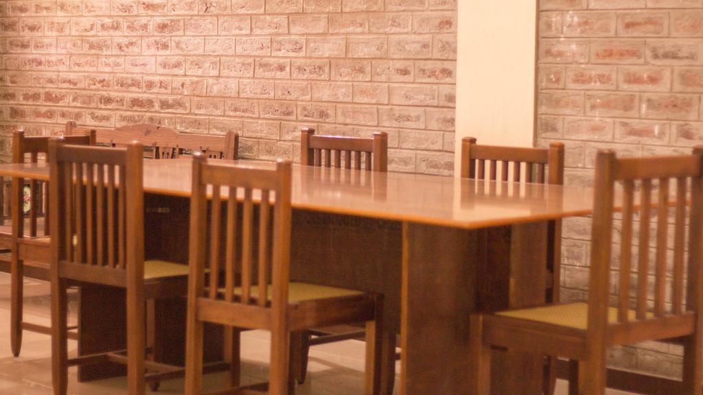 Urbanspice Service Apartments مادوراي الغرفة الصورة